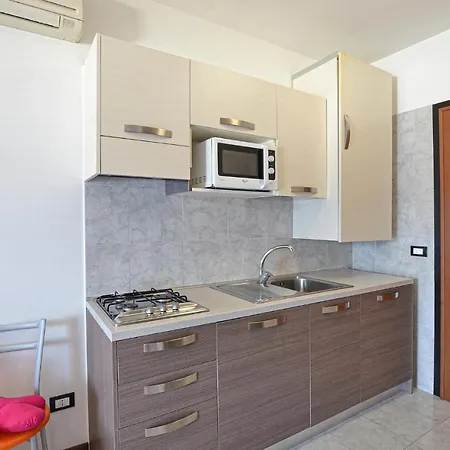 Lovely In With Kitchen *