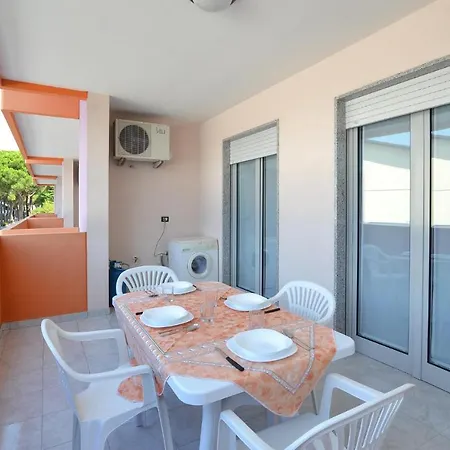 Lovely In With Kitchen